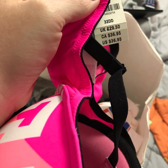 Victoria’s Secret PINK T-Shirt Bra 32DD - Picture 6 of 6